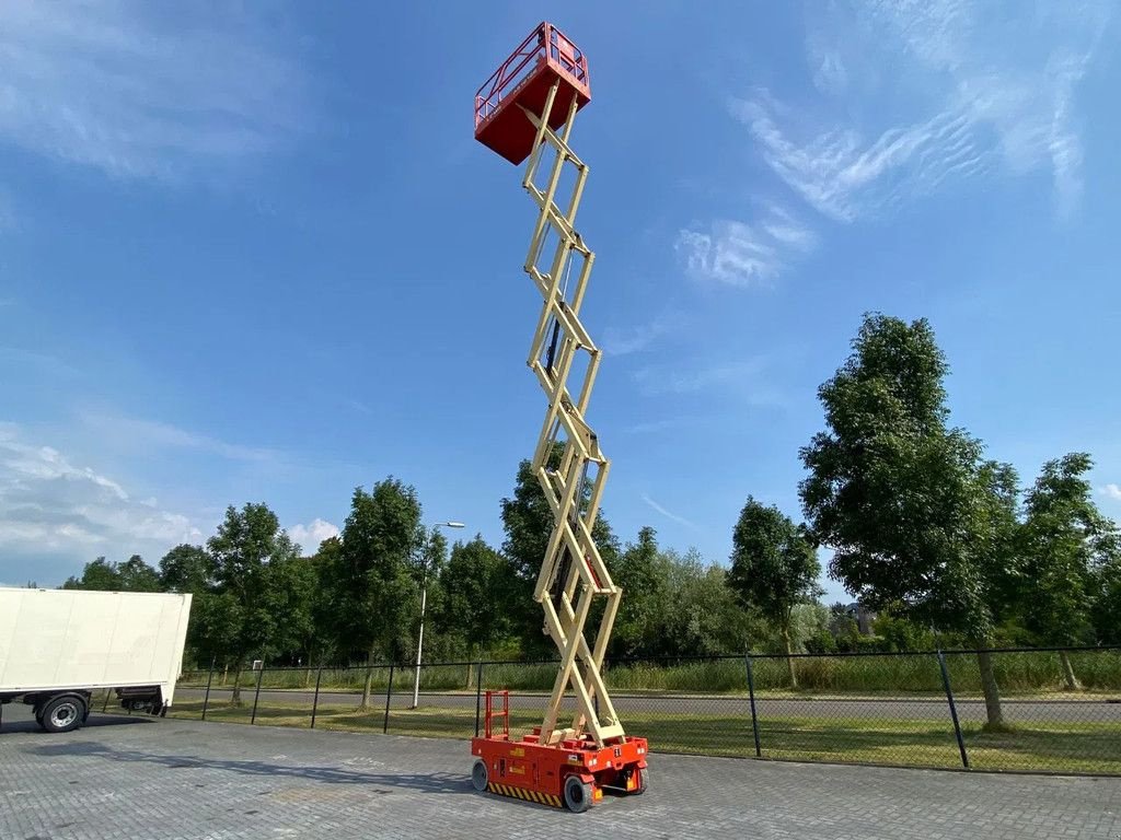 Teleskoparbeitsbühne del tipo Sonstige LGMG AS1212E 14 METER 320 KG GS-4047 ERT4769, Gebrauchtmaschine en Marknesse (Imagen 10)