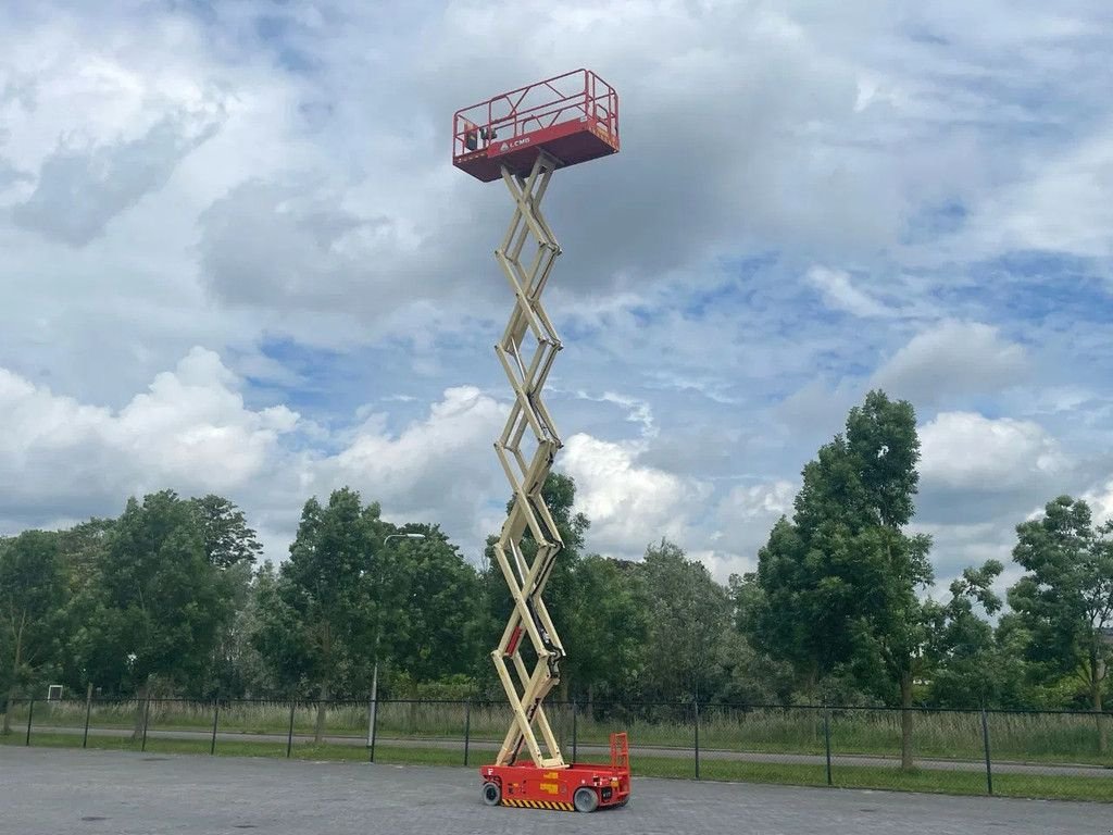 Teleskoparbeitsbühne du type Sonstige LGMG AS1212E 14 METER 320 KG GS-4047 ERT4769, Gebrauchtmaschine en Marknesse (Photo 5)