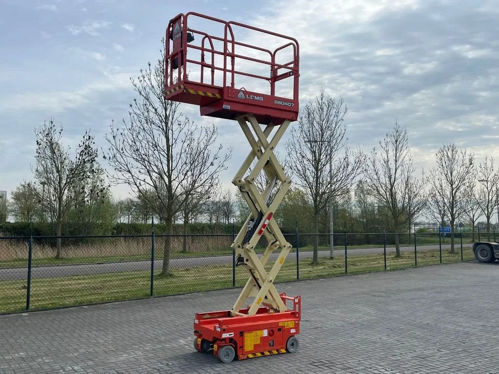 Teleskoparbeitsbühne van het type Sonstige LGMG SS0407 5.6 METER 240 KG NEW BATTERIES, Gebrauchtmaschine in Marknesse (Foto 10)