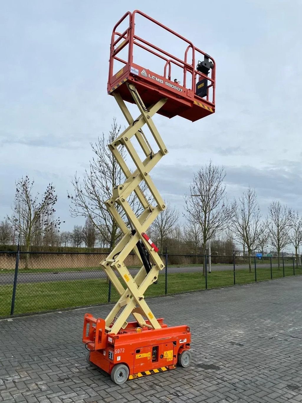 Teleskoparbeitsbühne tip Sonstige LGMG SS0507 6.3 METER 230 KG GS-1432 ES1530, Gebrauchtmaschine in Marknesse (Poză 10)