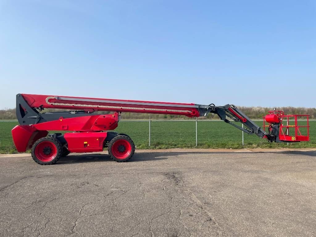 Teleskoparbeitsbühne van het type Sonstige MAGNI BT30RT STAGE V 30 METER TELESCOPIC JIB 4x4x4, Neumaschine in Sittard (Foto 9)