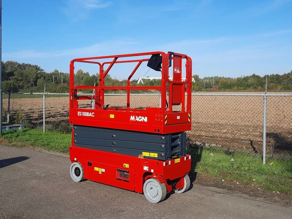 Teleskoparbeitsbühne typu Sonstige MAGNI ES 1008 AC ES1008AC, Gebrauchtmaschine v Sittard (Obrázek 3)