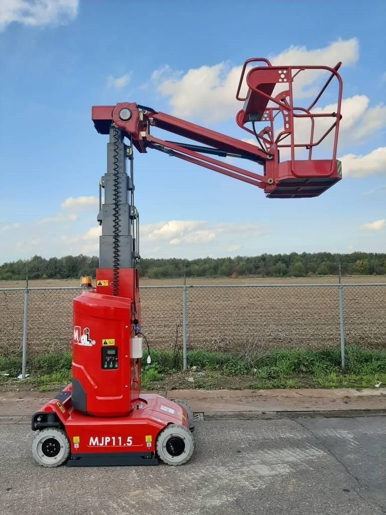 Teleskoparbeitsbühne des Typs Sonstige MAGNI MJP 11.5, Gebrauchtmaschine in Sittard (Bild 10)