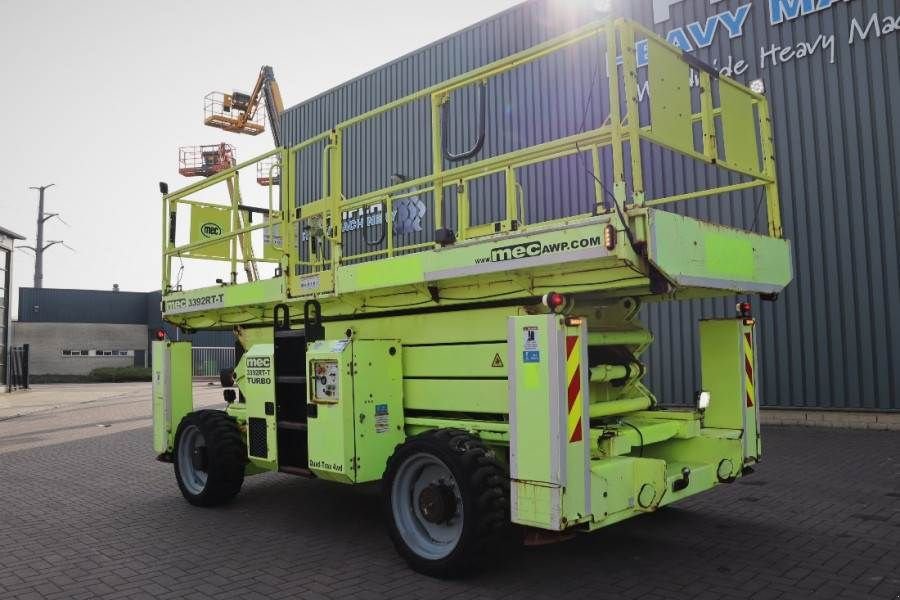 Teleskoparbeitsbühne van het type Sonstige MEC 3392RT-T Diesel, 4x4 Drive, 12m Working Height, 12, Gebrauchtmaschine in Groenlo (Foto 10)