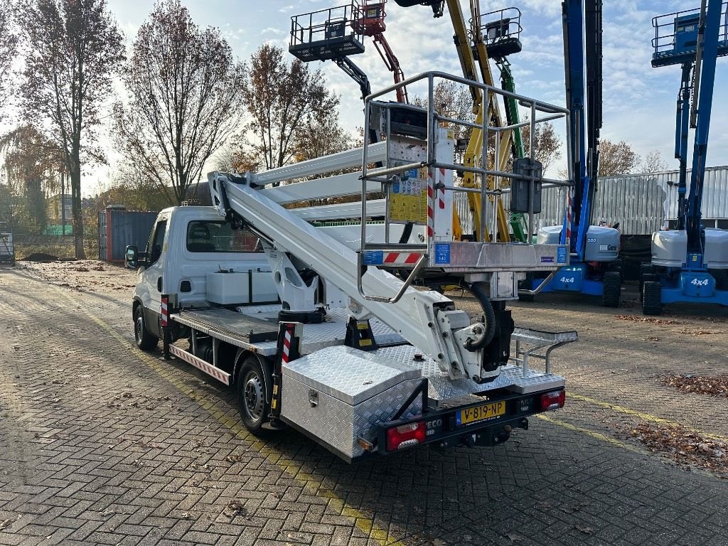 Teleskoparbeitsbühne van het type Sonstige Oil & Steel Snake 2413 Plus, Gebrauchtmaschine in WIJCHEN (Foto 8)