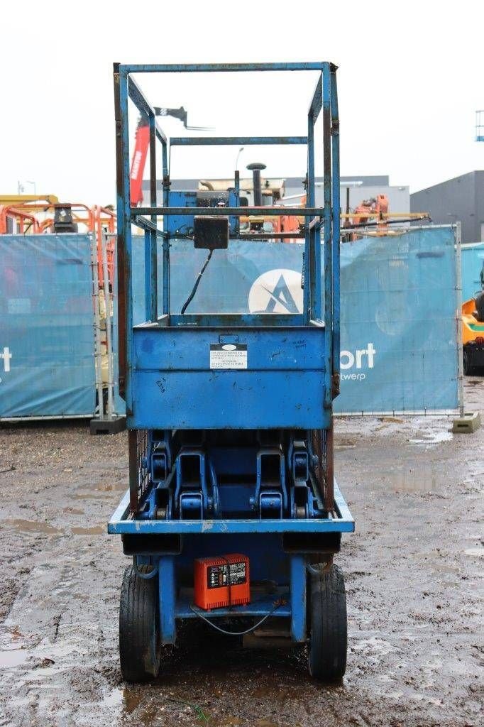 Teleskoparbeitsbühne tip Sonstige SCISSOR Lift, Gebrauchtmaschine in Antwerpen (Poză 9)