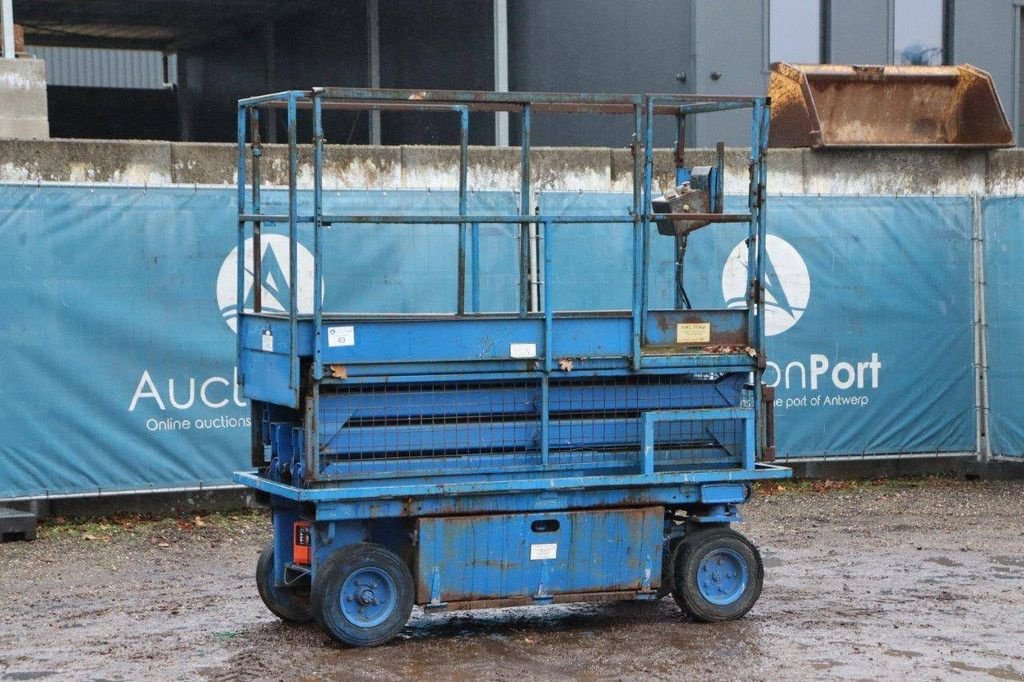 Teleskoparbeitsbühne tip Sonstige SCISSOR Lift, Gebrauchtmaschine in Antwerpen (Poză 10)