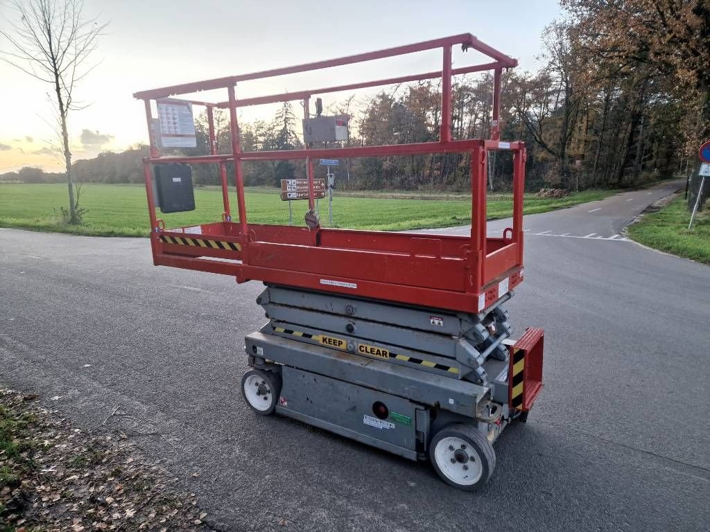 Teleskoparbeitsbühne of the type Sonstige Sky Jack SJ 3219 elektrische schaarhoogwerker schaarlift 8m, Gebrauchtmaschine in Hooge mierde (Picture 10)