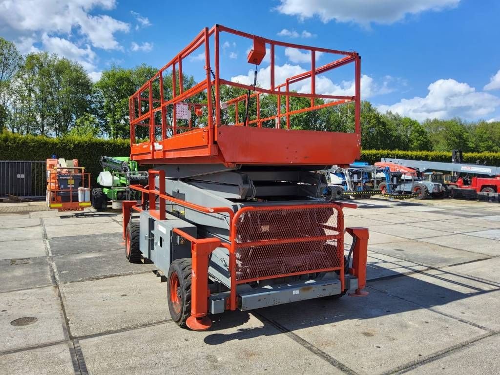 Teleskoparbeitsbühne van het type Sonstige Sky Jack SJ 9250 RT, Gebrauchtmaschine in Hooge mierde (Foto 1)