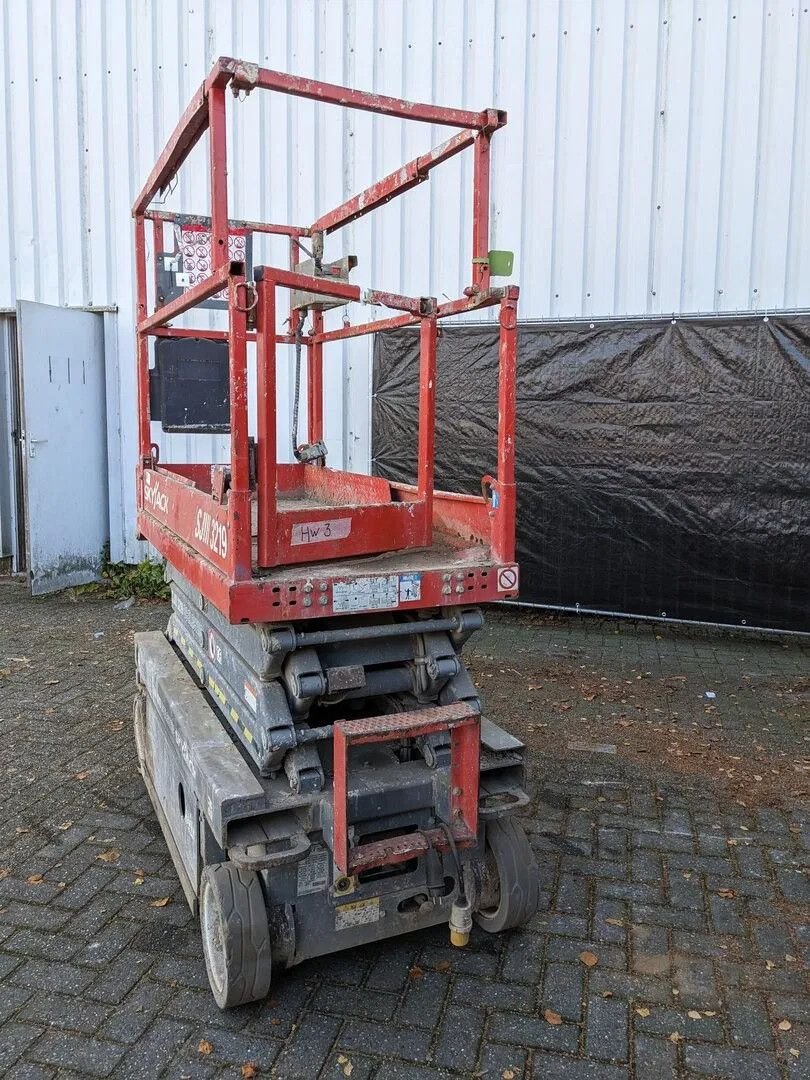 Teleskoparbeitsbühne des Typs Sonstige Sky Jack SJ III-3219, Gebrauchtmaschine in Groningen (Bild 4)