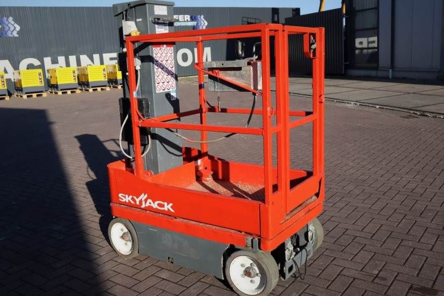 Teleskoparbeitsbühne tipa Sonstige Sky Jack SJ16 Electric, 6,75m Working Height, 227kg Capacit, Gebrauchtmaschine u Groenlo (Slika 2)