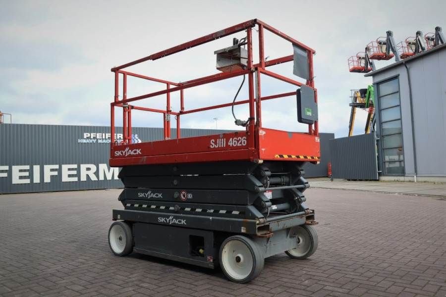 Teleskoparbeitsbühne van het type Sonstige Sky Jack SJ4626 ELECTRIC, 10M WORKING HEIGHT, 454KG CAPACIT, Gebrauchtmaschine in Groenlo (Foto 2)