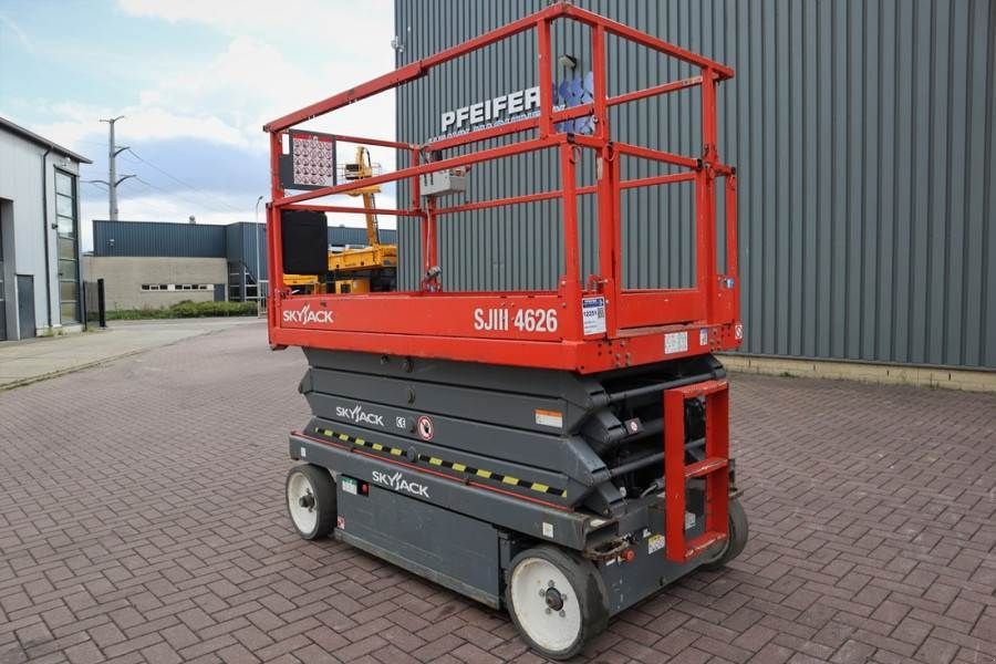 Teleskoparbeitsbühne van het type Sonstige Sky Jack SJ4626 Electric, 10m Working Height, 454kg Capacit, Gebrauchtmaschine in Groenlo (Foto 10)