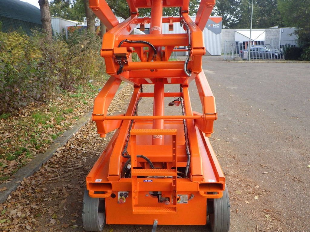 Teleskoparbeitsbühne du type Sonstige Sky Jack SJ4632, Gebrauchtmaschine en Antwerpen (Photo 10)