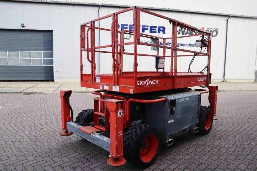 Teleskoparbeitsbühne Türe ait Sonstige Sky Jack SJ6826 Diesel, 4x4 Drive, 10m Working Height, 567k, Gebrauchtmaschine içinde Groenlo (resim 2)