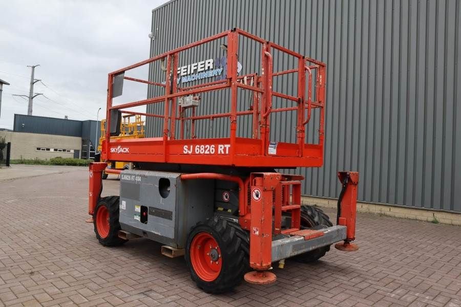 Teleskoparbeitsbühne van het type Sonstige Sky Jack SJ6826 Diesel, 4x4 Drive, 10m Working Height, 567k, Gebrauchtmaschine in Groenlo (Foto 9)