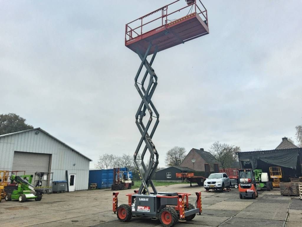 Teleskoparbeitsbühne del tipo Sonstige Sky Jack SJ6826RT 4x4 diesel schaarhoogwerker schaarlift, Gebrauchtmaschine en Hooge mierde (Imagen 9)