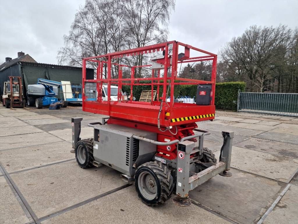 Teleskoparbeitsbühne des Typs Sonstige Sky Jack SJ6832RT 4x4 diesel schaarhoogwerker schaarlift, Gebrauchtmaschine in Hooge mierde (Bild 2)