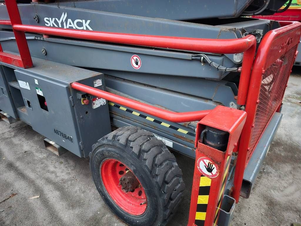 Teleskoparbeitsbühne del tipo Sonstige Sky Jack SJ9250 4x4 diesel schaarhoogwerker schaarlift, Gebrauchtmaschine en Hooge mierde (Imagen 10)