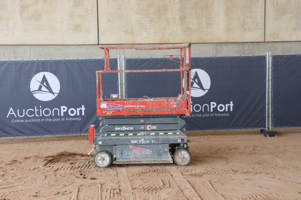 Teleskoparbeitsbühne du type Sonstige Sky Jack SJIII 3219, Gebrauchtmaschine en Antwerpen (Photo 2)