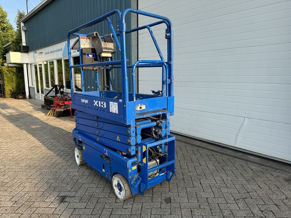 Teleskoparbeitsbühne del tipo Upright MX19, Gebrauchtmaschine en Oirschot (Imagen 2)