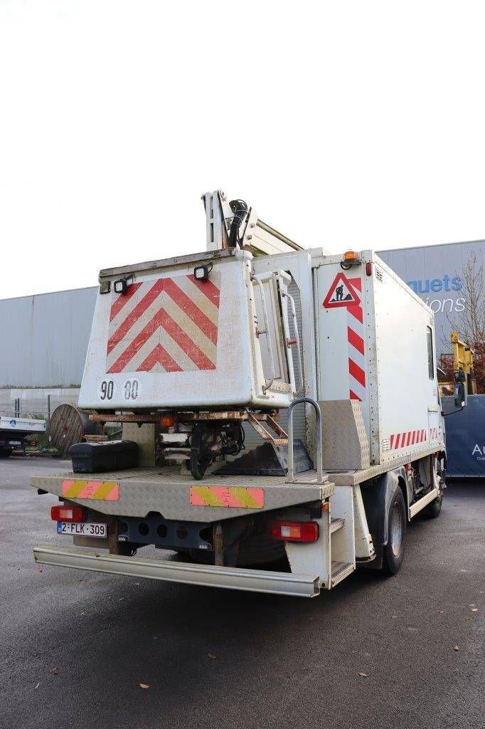 Teleskoparbeitsbühne del tipo Volvo FL180, Gebrauchtmaschine en Antwerpen (Imagen 7)