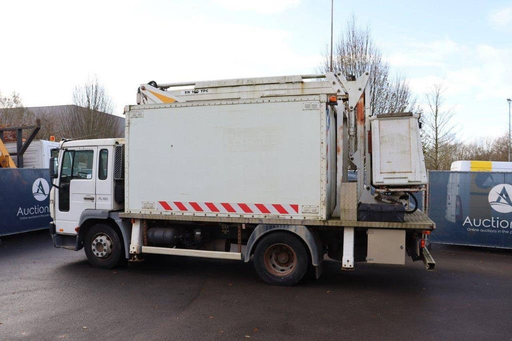 Teleskoparbeitsbühne del tipo Volvo FL180, Gebrauchtmaschine en Antwerpen (Imagen 3)