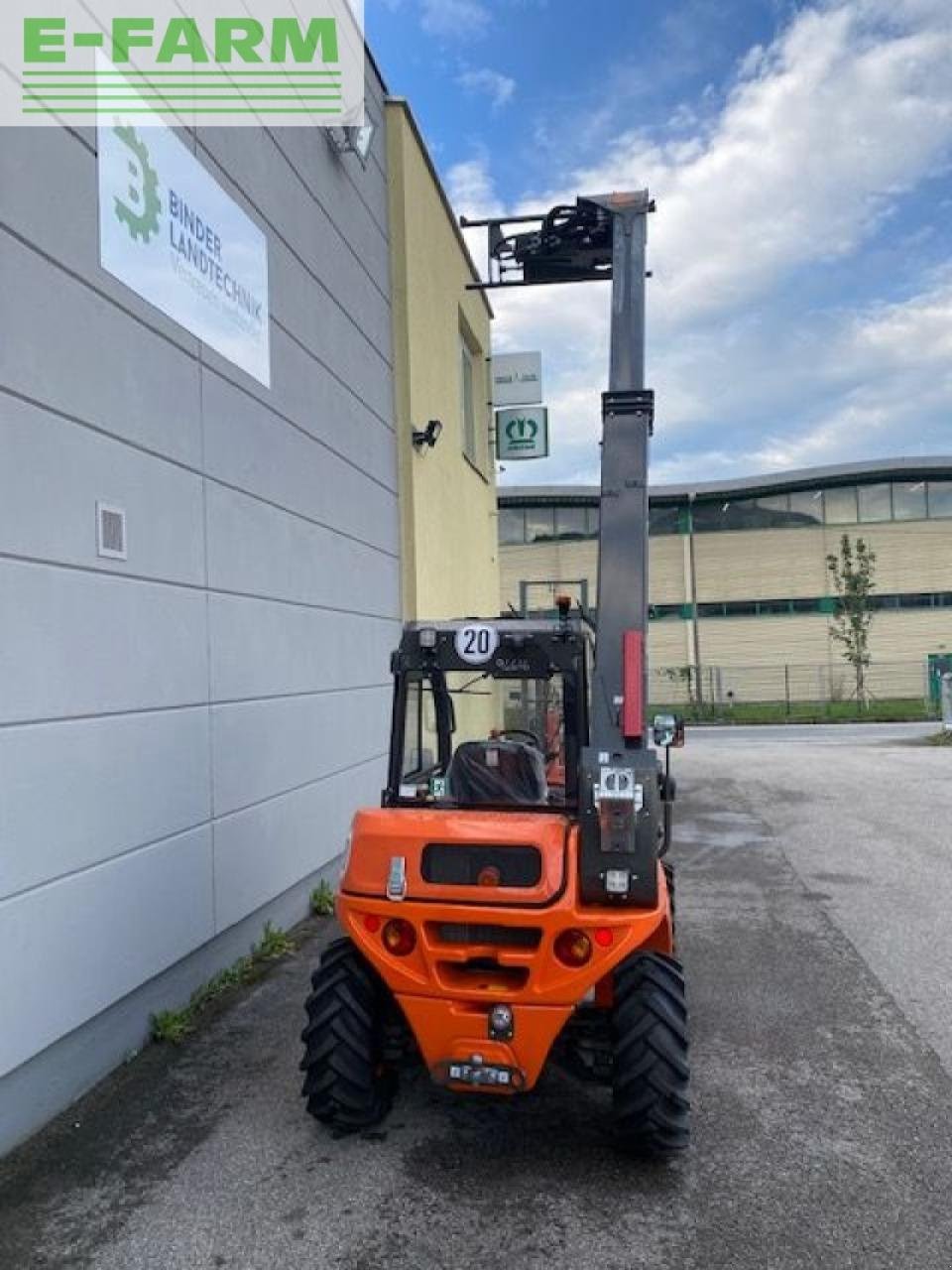 Teleskoplader des Typs Ausa ausa t144h fii 4wd, Gebrauchtmaschine in SALZBURG (Bild 4)