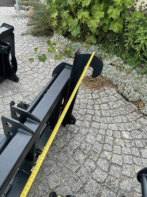 Teleskoplader del tipo Big Dutchman Adapter JCB Q fit auf 3 Punkt Aufnahme, Neumaschine In Brunn an der Wild (Immagine 4)