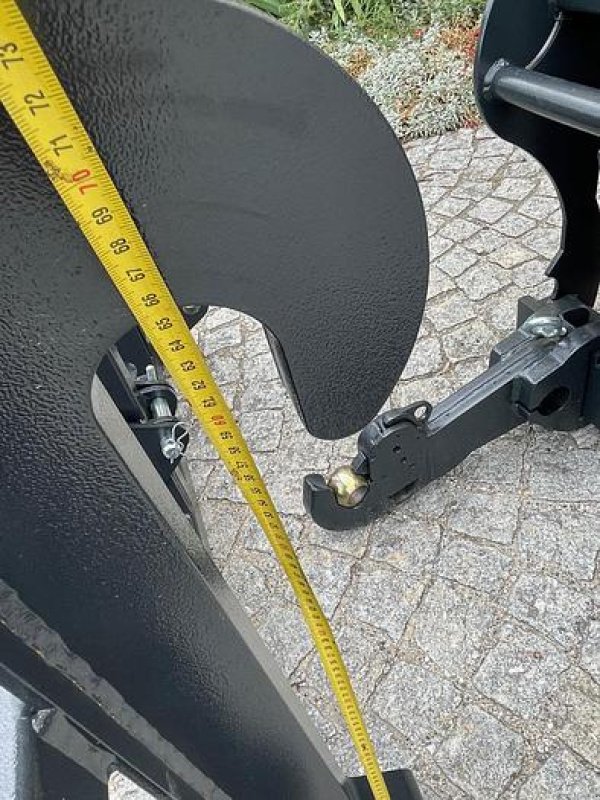 Teleskoplader del tipo Big Dutchman Adapter JCB Q fit auf 3 Punkt Aufnahme, Neumaschine en Brunn an der Wild (Imagen 7)