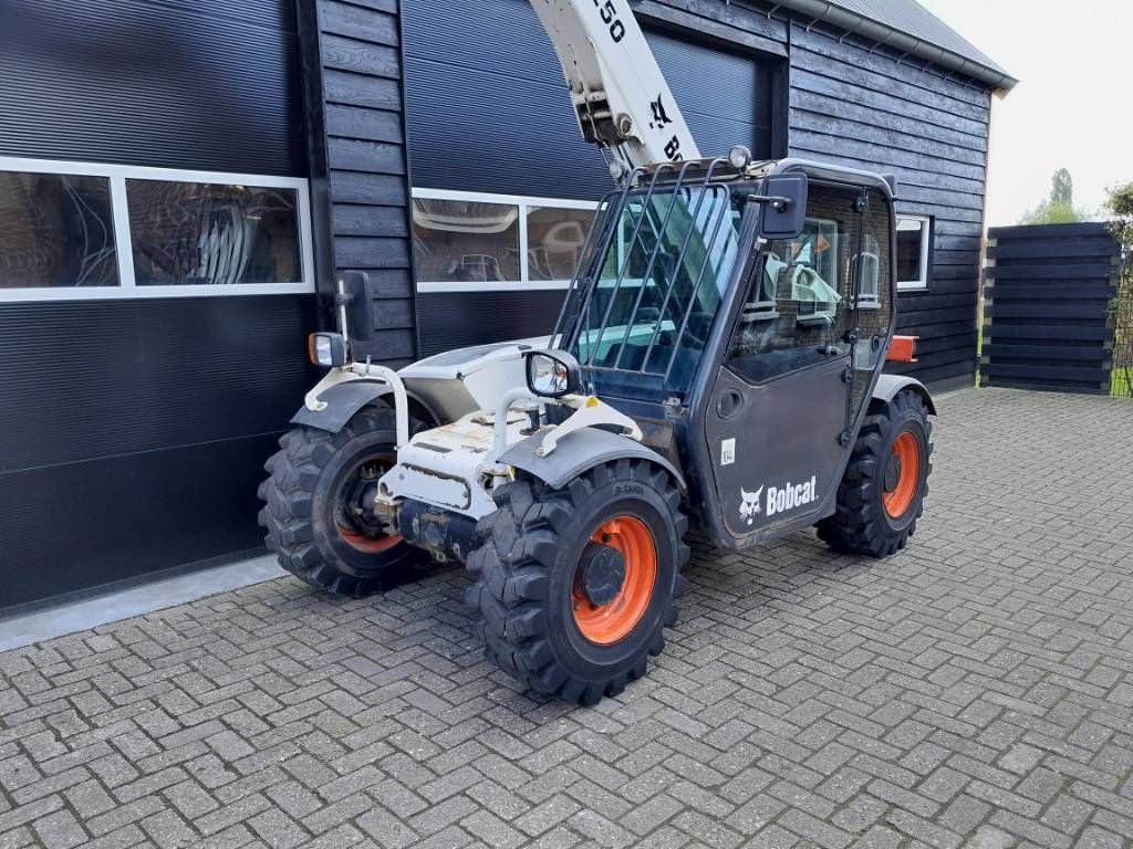 Teleskoplader van het type Bobcat T 2250 verreiker met vorken, Gebrauchtmaschine in Ederveen (Foto 8)