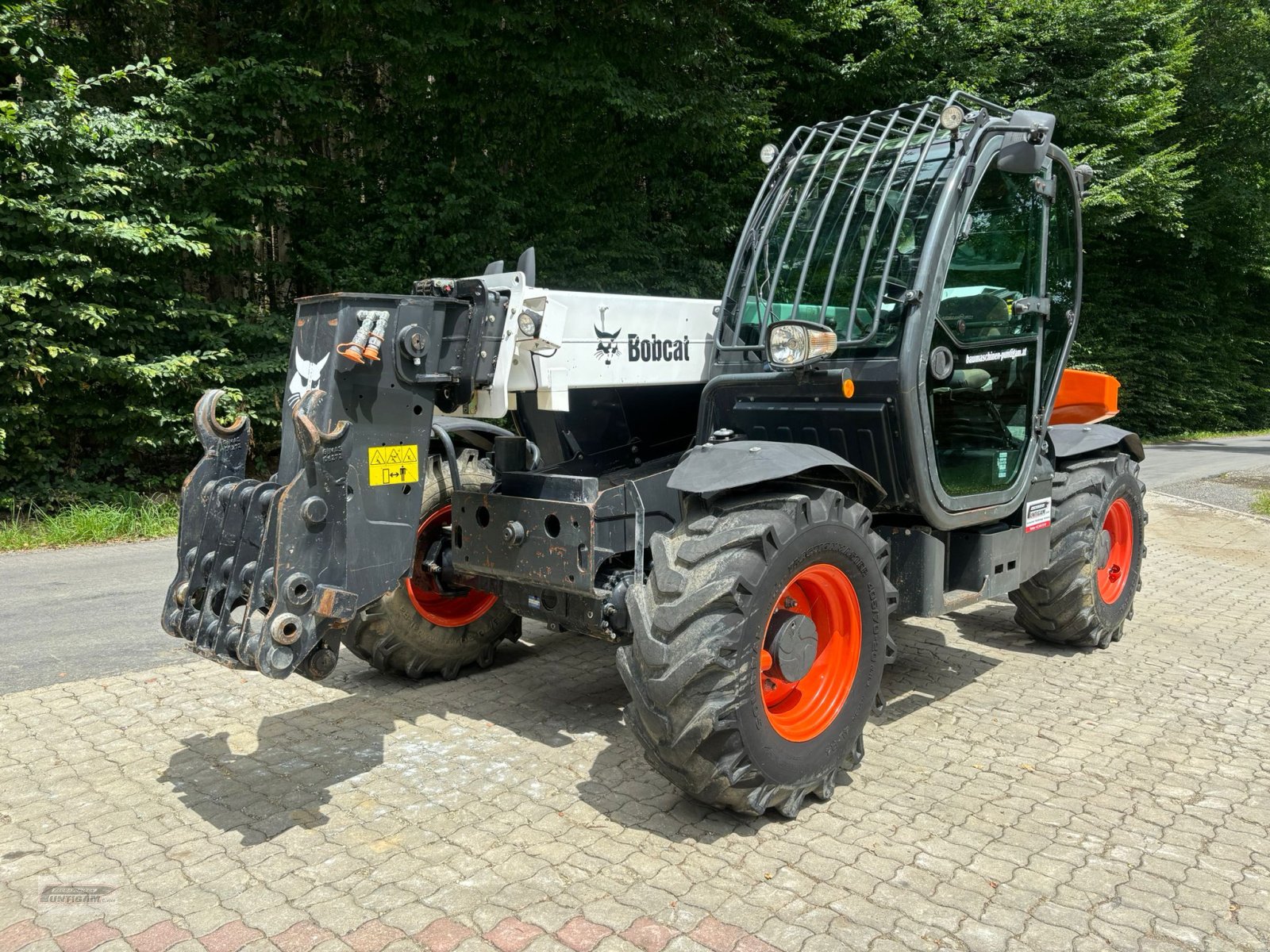 Teleskoplader типа Bobcat T 35.105 L, Gebrauchtmaschine в Deutsch - Goritz (Фотография 3)