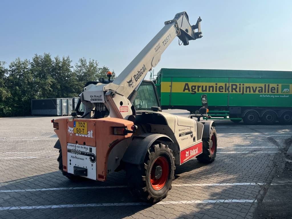 Teleskoplader des Typs Bobcat T 3571, Gebrauchtmaschine in Nijkerkerveen (Bild 8)