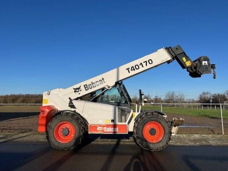 Teleskoplader от тип Bobcat T 40.170, Gebrauchtmaschine в Sittard (Снимка 4)