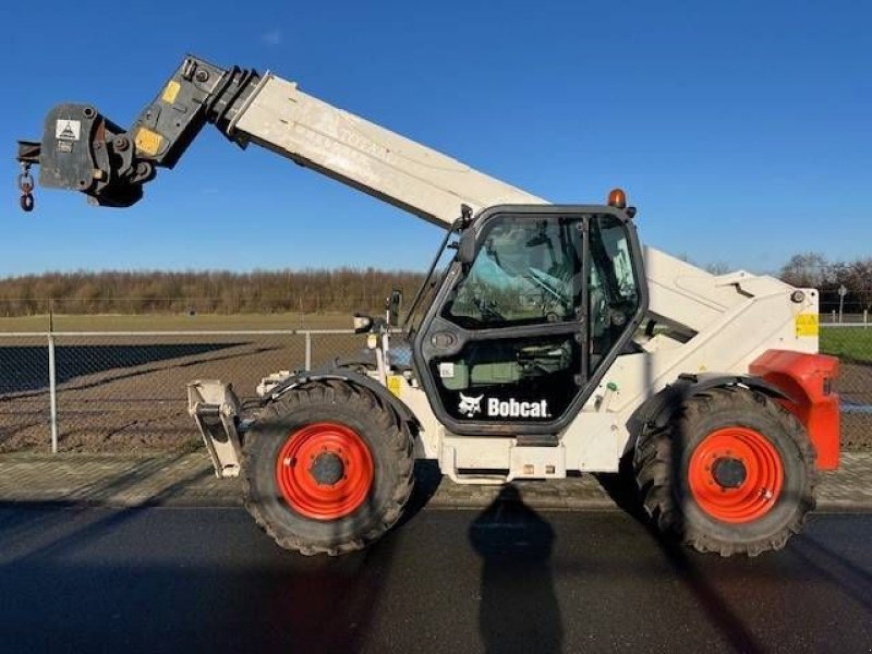 Teleskoplader of the type Bobcat T 40.170, Gebrauchtmaschine in Sittard (Picture 1)