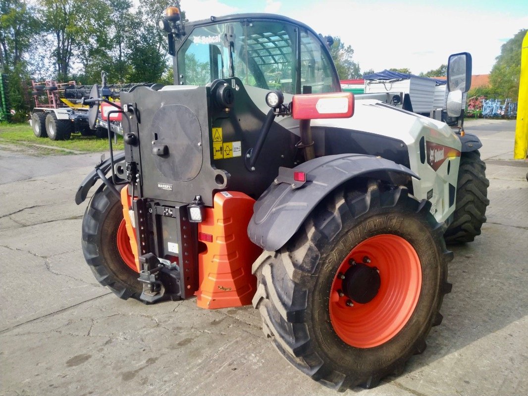 Teleskoplader типа Bobcat TL 38.70 HF AGRI, Gebrauchtmaschine в Liebenwalde (Фотография 3)