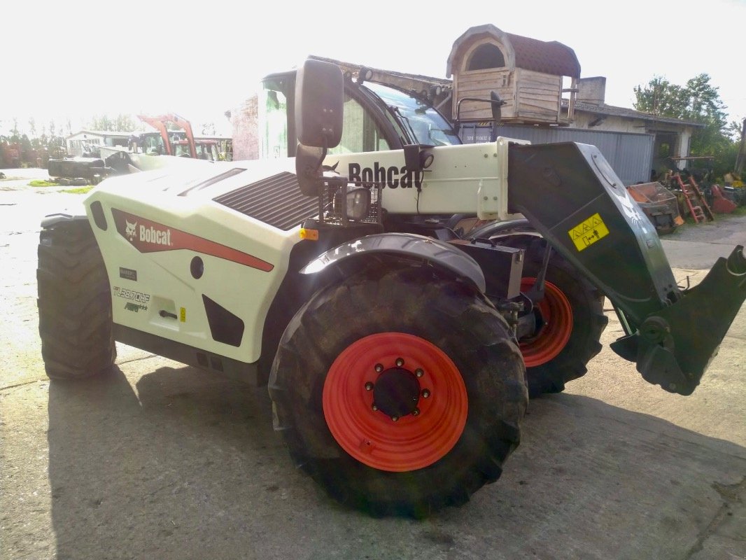 Teleskoplader typu Bobcat TL 38.70 HF AGRI, Gebrauchtmaschine v Liebenwalde (Obrázok 4)