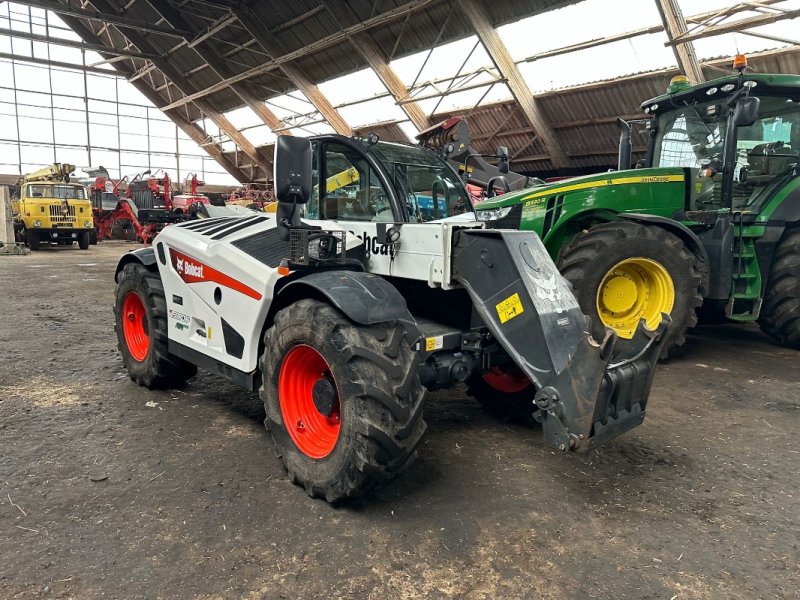 Teleskoplader des Typs Bobcat TL 38.70 HF AGRI, Gebrauchtmaschine in Liebenwalde