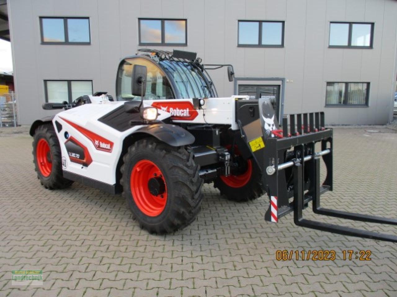 Teleskoplader typu Bobcat TL30-70 Agri 2  3 Jahre 1,29%, Neumaschine w Büren (Zdjęcie 1)