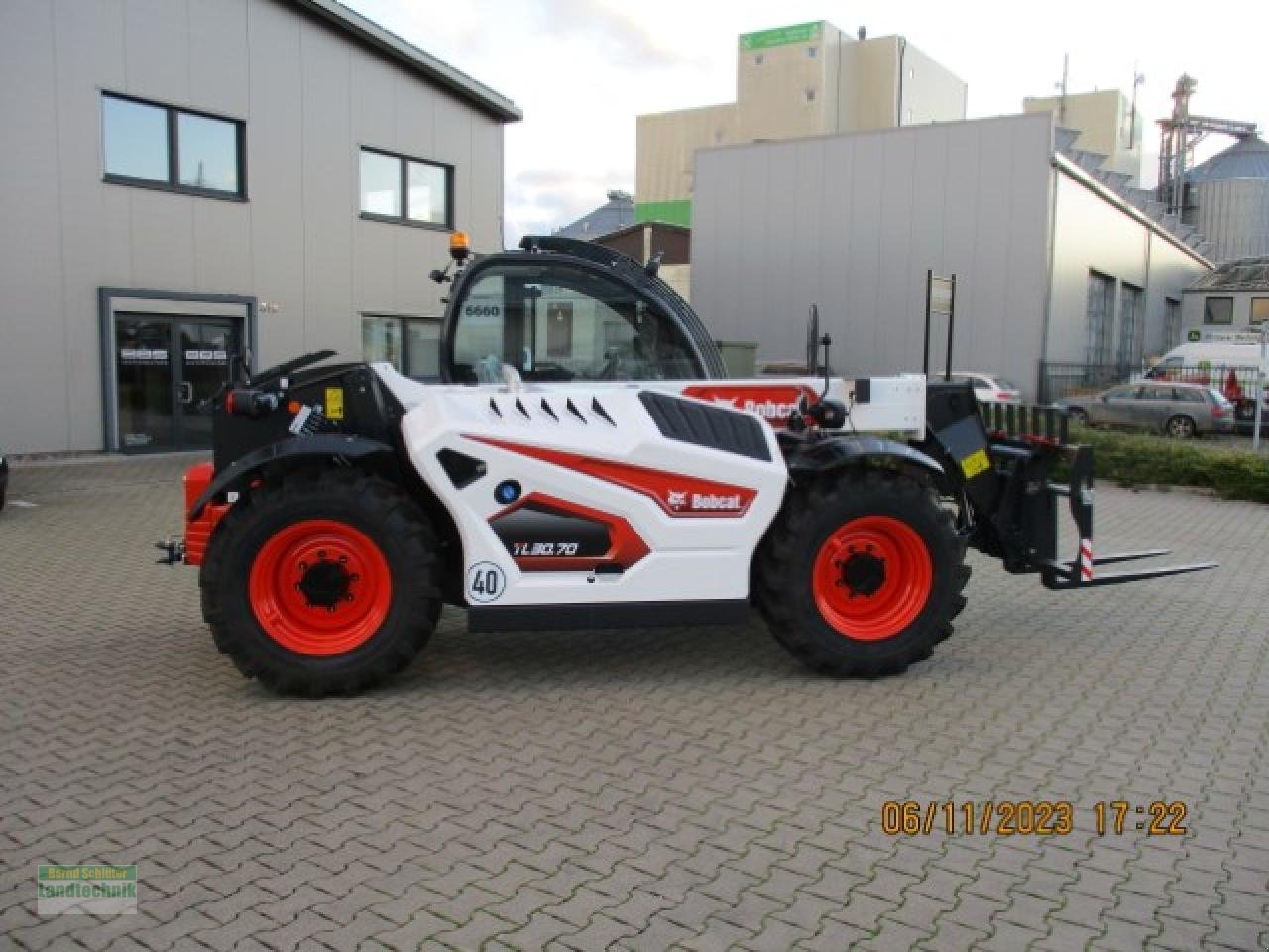 Teleskoplader del tipo Bobcat TL30-70 Agri 2  3 Jahre 1,29%, Neumaschine In Büren (Immagine 7)