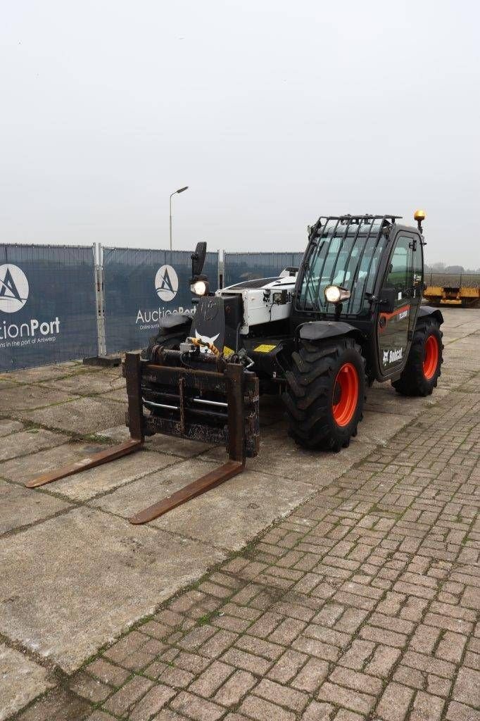 Teleskoplader des Typs Bobcat TL358D, Gebrauchtmaschine in Antwerpen (Bild 10)