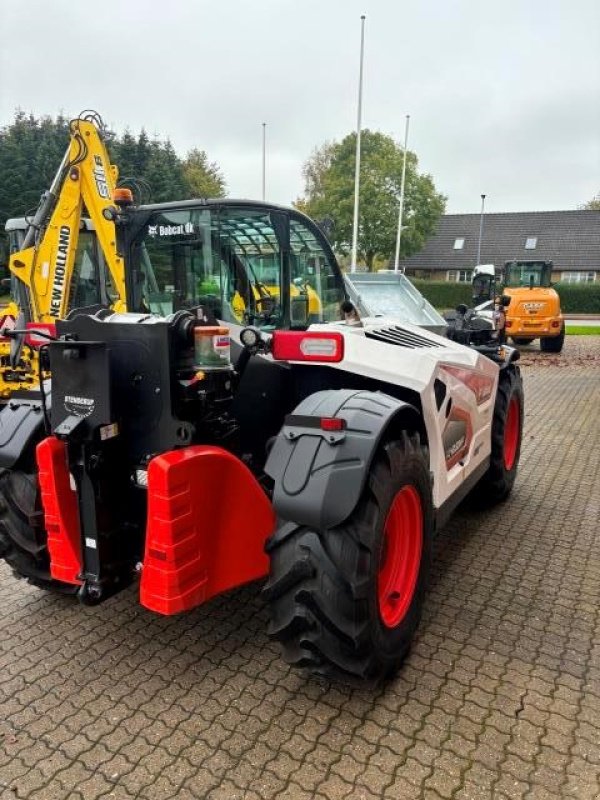 Teleskoplader van het type Bobcat TL43-80HF, Gebrauchtmaschine in Rødding (Foto 6)