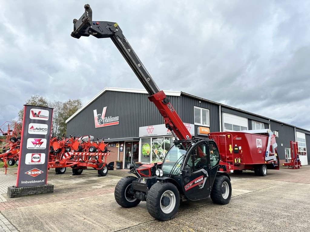 Teleskoplader du type Case IH FARMLIFT 525, Gebrauchtmaschine en MARIENHEEM (Photo 1)