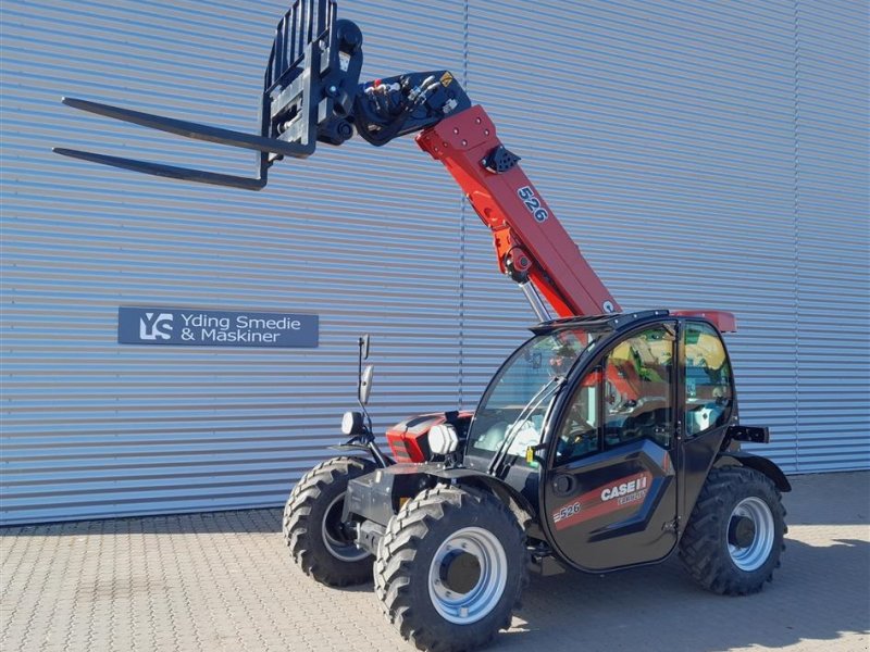 Teleskoplader des Typs Case IH Farmlift 526 med pallegafler, Gebrauchtmaschine in Horsens (Bild 1)