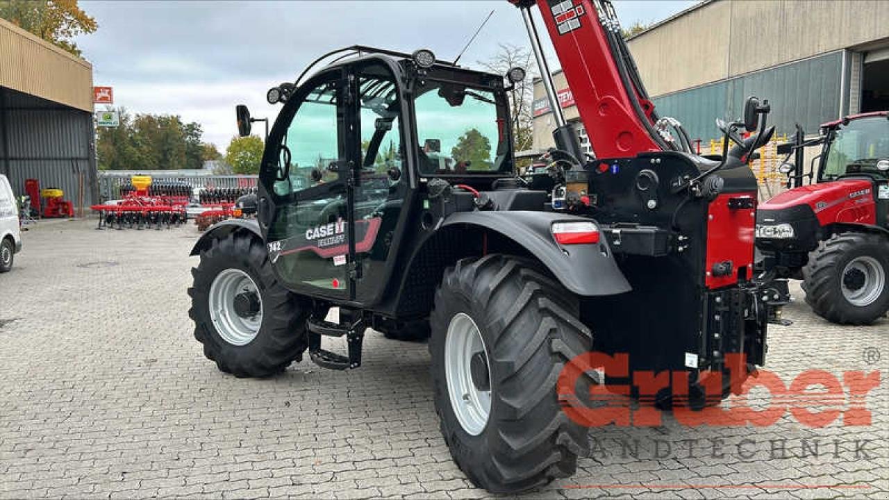 Teleskoplader van het type Case IH Farmlift 742 Vorführer, Neumaschine in Ampfing (Foto 2)