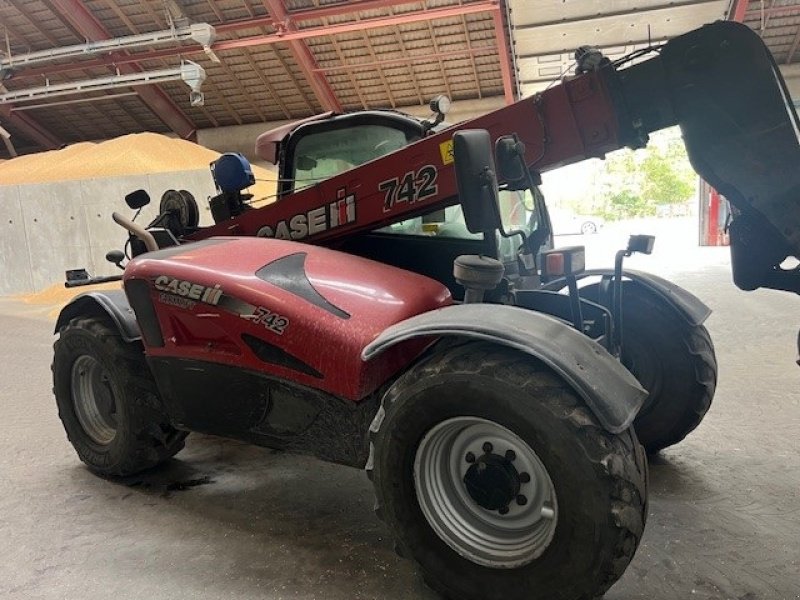 Teleskoplader of the type Case IH FARMLIFT 742, Gebrauchtmaschine in Thisted (Picture 1)