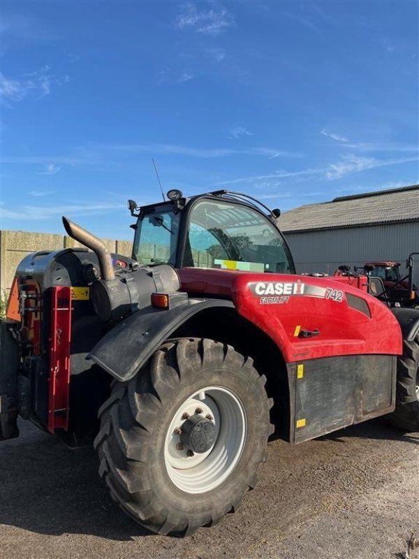 Teleskoplader du type Case IH FARMLIFT 742, Gebrauchtmaschine en Aalborg SV (Photo 2)