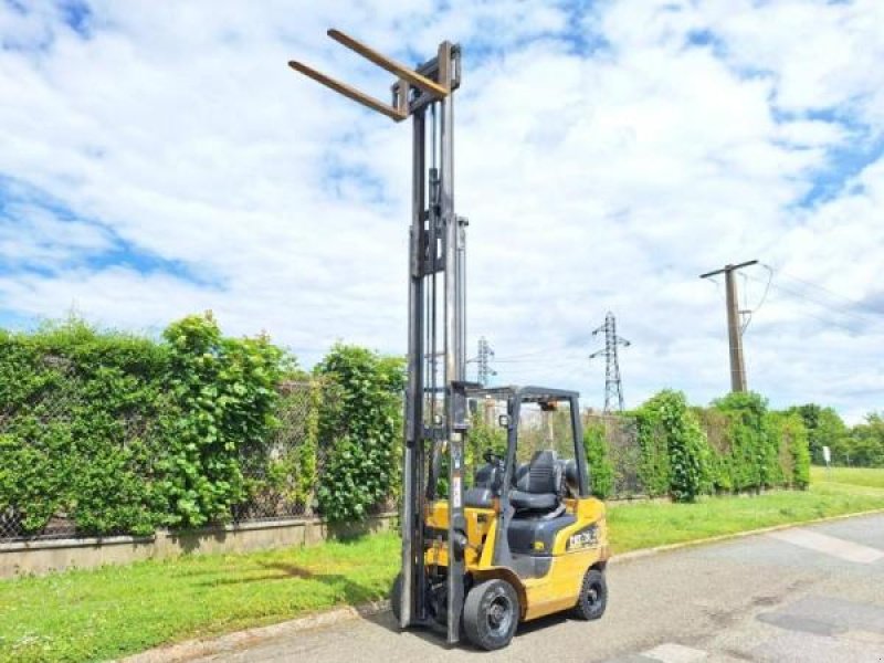 Teleskoplader del tipo Caterpillar GP20CN, Gebrauchtmaschine en senlis (Imagen 3)