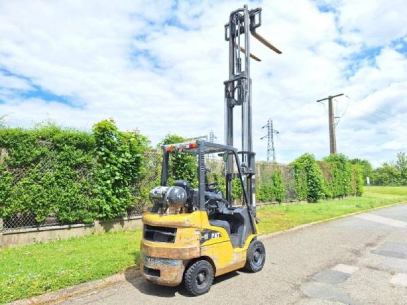 Teleskoplader tip Caterpillar GP20CN, Gebrauchtmaschine in senlis (Poză 9)