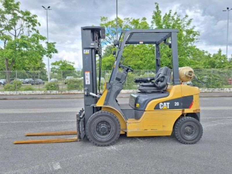 Teleskoplader typu Caterpillar GP20NT, Gebrauchtmaschine v senlis (Obrázek 3)